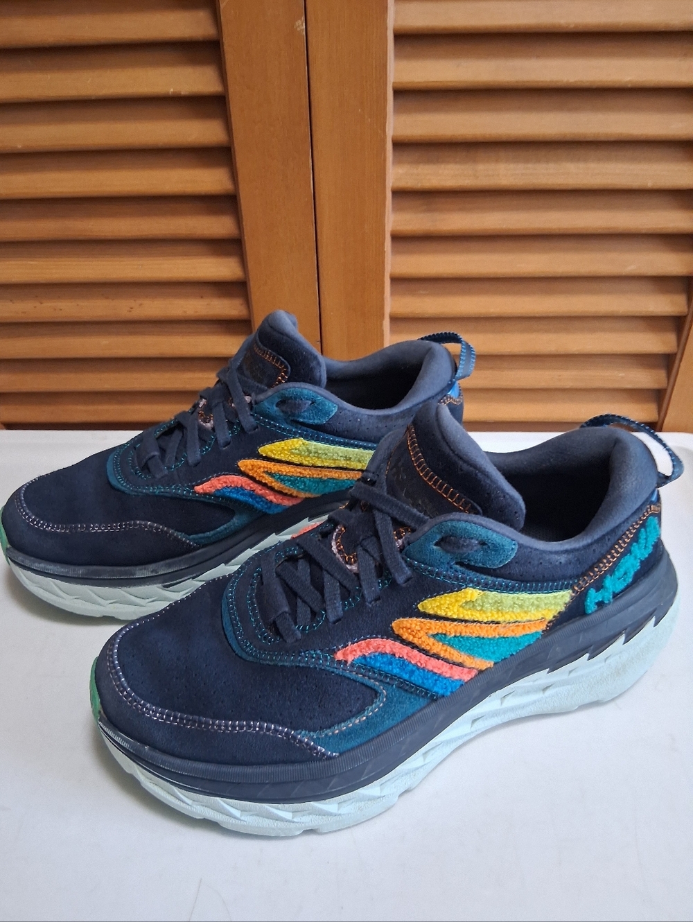 Hoka One One Bondi L Embroidery in Outer Space/Atlantis Unisex Sneakers W10, M9 - Picture 2 of 8